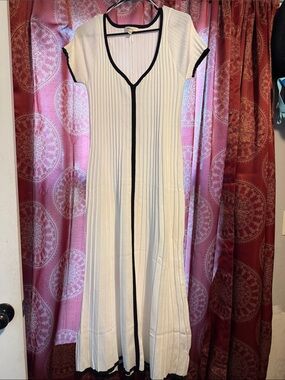 Lalavon Cream Maxi Dress with Black Trim — V-Neck Ribbed Maxi